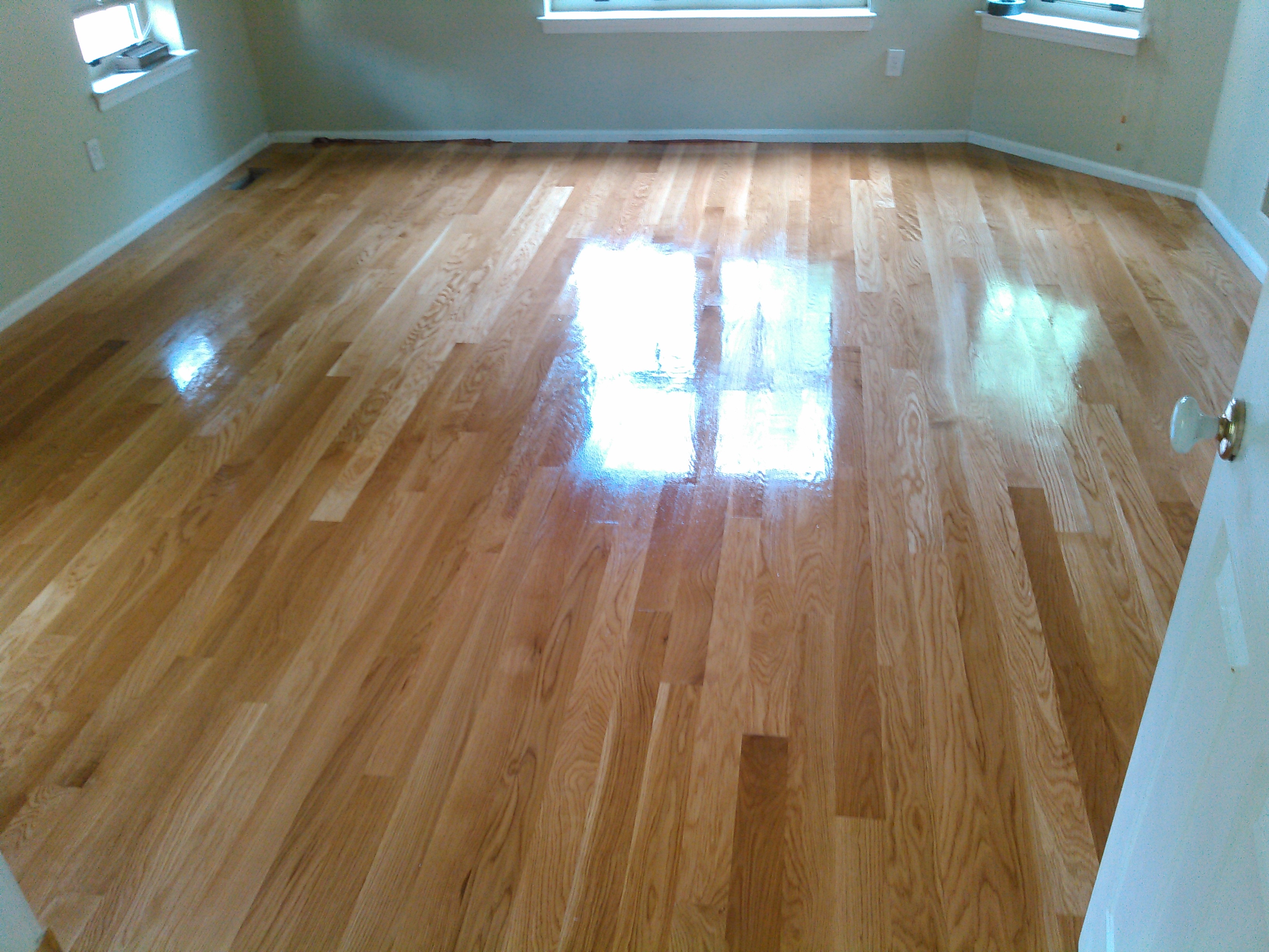 Solid White Oak Hardwood Flooring - Select Grade