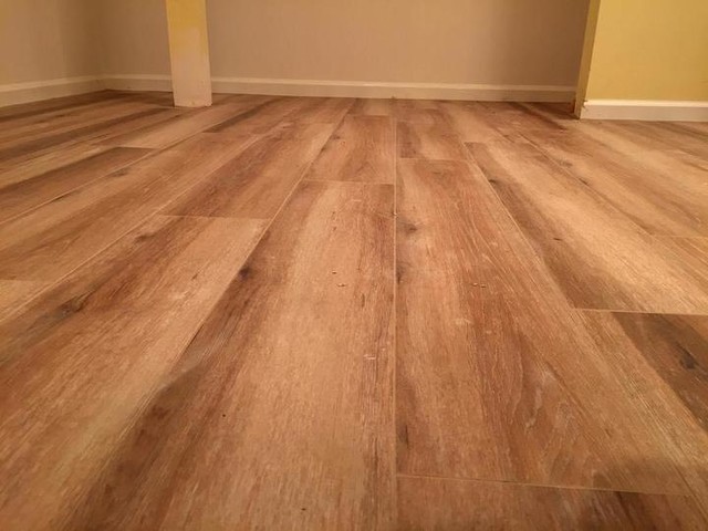 Antico Hickory Porcelain wood-look tile