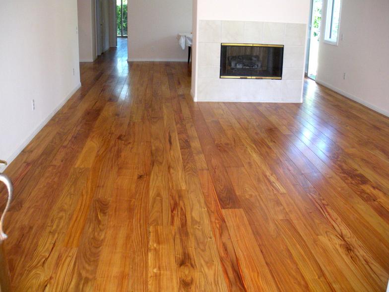 Canarywood Floor 4 - varying width